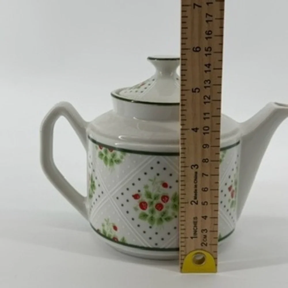 Vintage 1975‎ Enesco Swiss Strawberry Dot Fine China Teapot Japan White Green